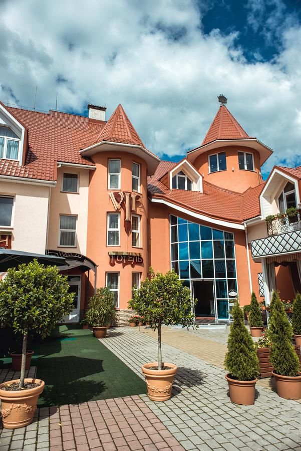 Отель V&P HOTEL & Restaurant Хуст-7